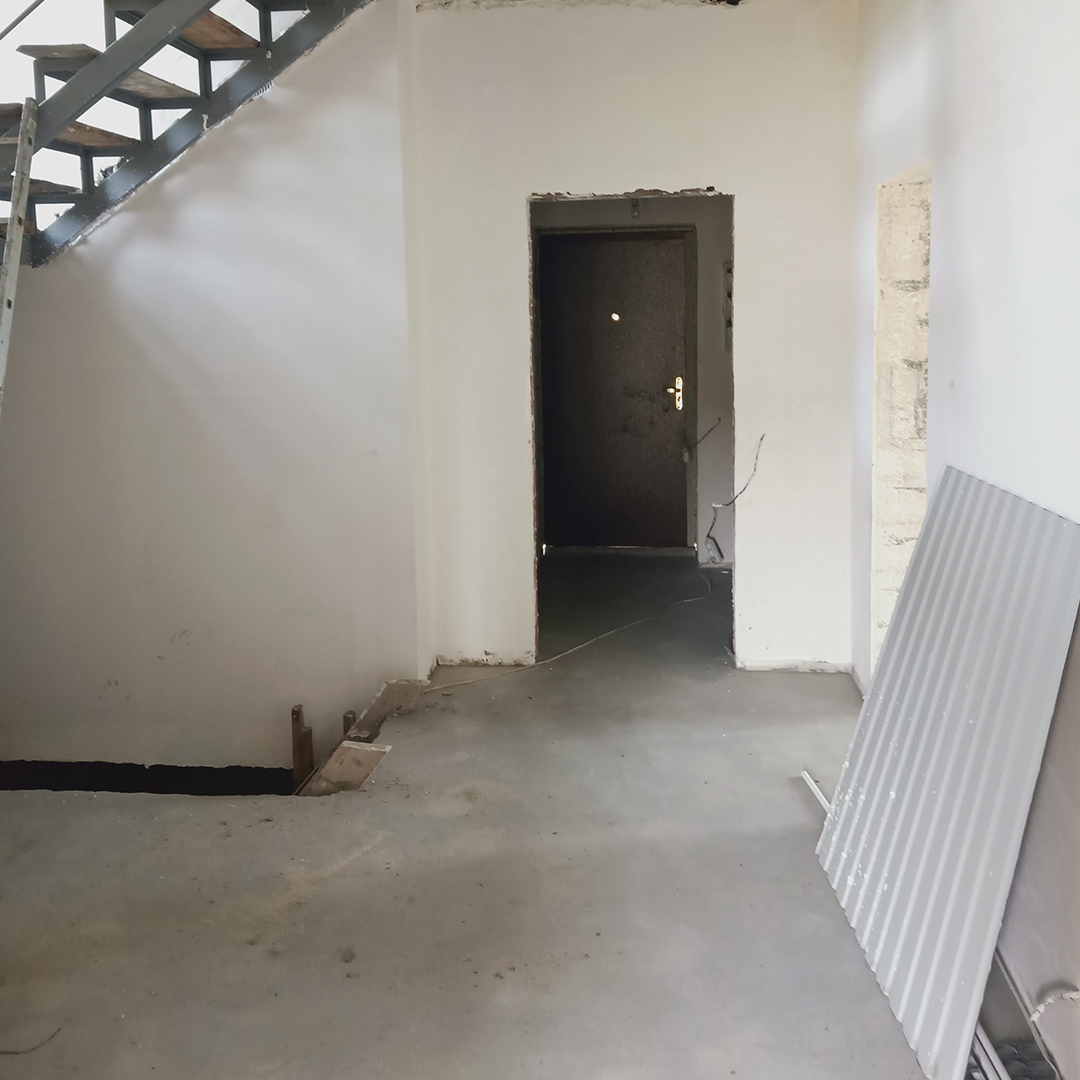 Штукатурка стен и стяжка пола в 2-ух этажном доме в с. Соловцовка  Пензенского района