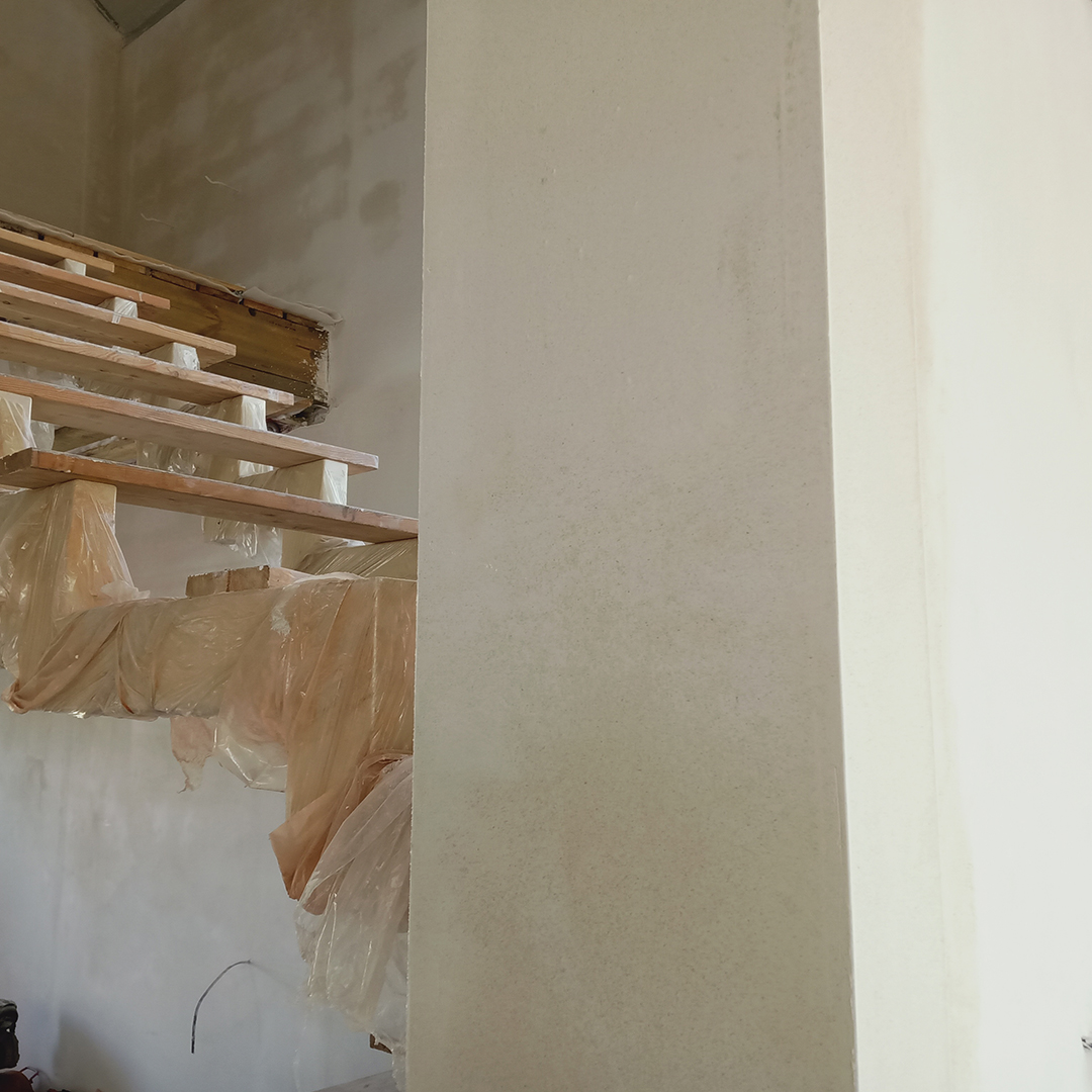 Штукатурка стен в доме и гараже в Заре на  ул. Руслановой (07.2020)